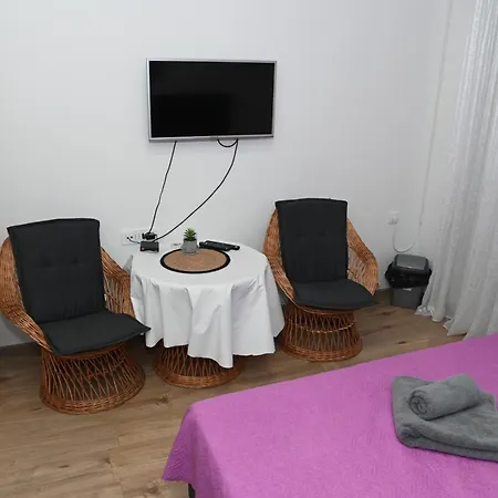 Apartment 'maslina' *