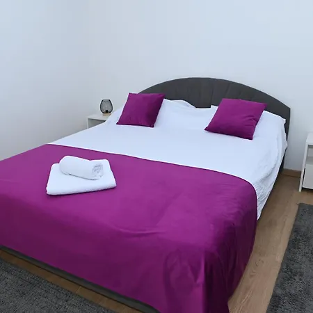 Apartament 'maslina'