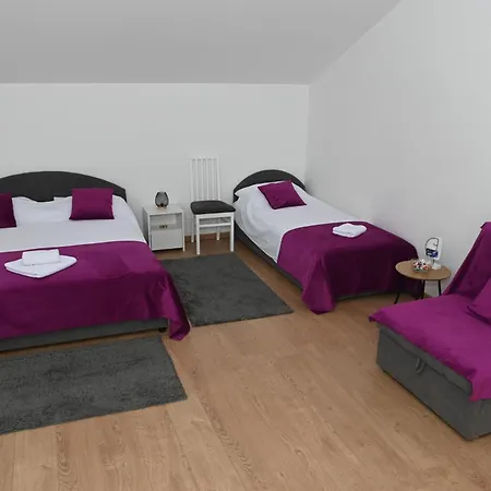 Apartament 'maslina'