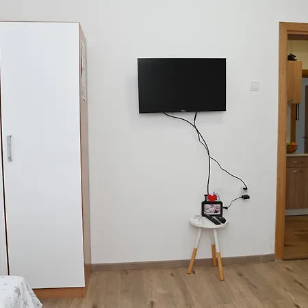 Apartament 'maslina'