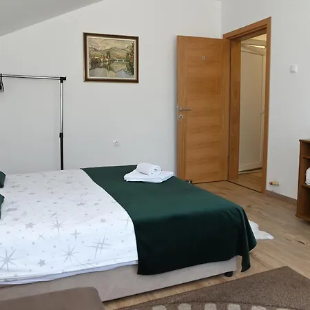 Apartament 'maslina'