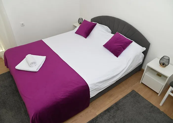 公寓 'maslina' 特雷比涅